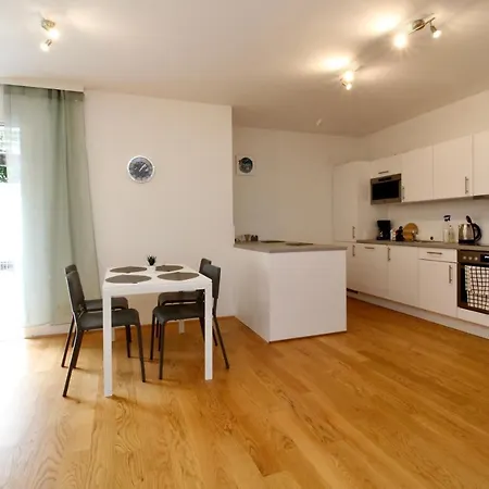 Spacious Terrace In Modern Building Klosterneuburg