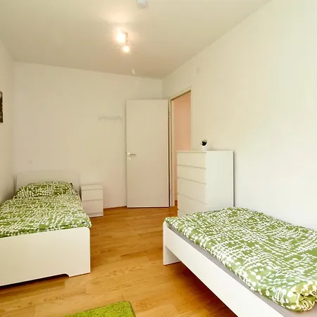 Apartment Spacious Terrace In Modern Building Klosterneuburg