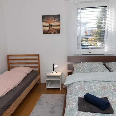 Apartment Spacious Terrace In Modern Building Klosterneuburg