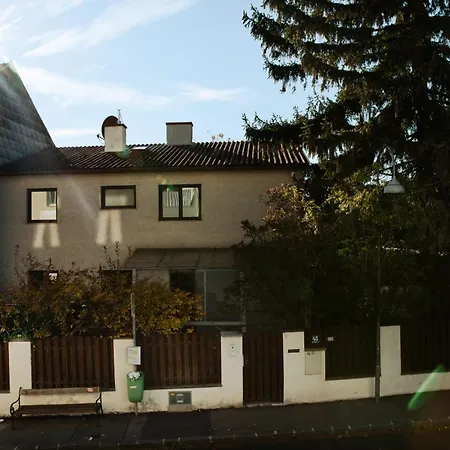 Spacious Terrace In Modern Building * Klosterneuburg